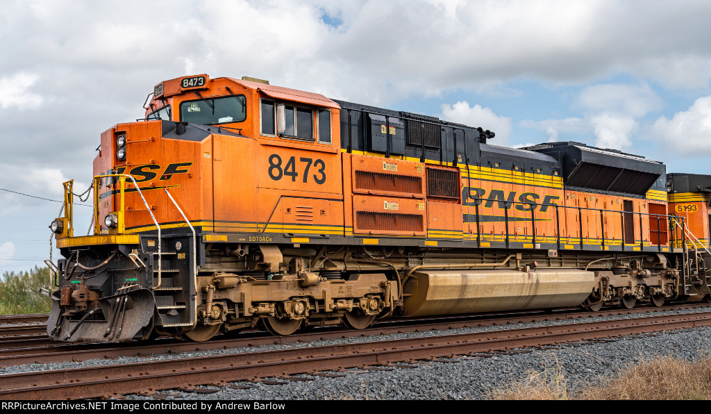 BNSF 8473